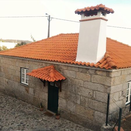 Cottage - Vitorino dos Piães 外观 照片